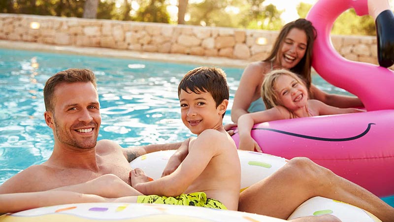 mel-family-pool